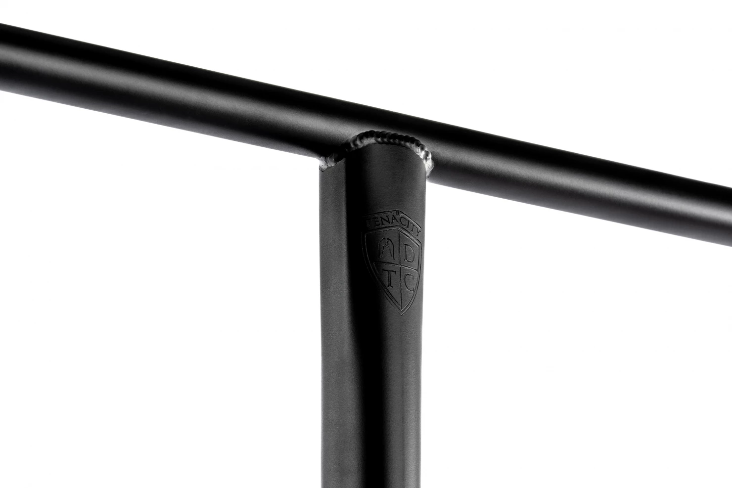 Руль Ethic Tenacity V2 670mm, черный
